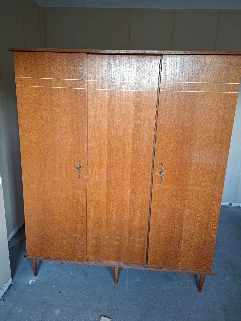 Vintage kledingkast jaren 60 - retro design, Huis en Inrichting, Ophalen, Gebruikt, Met deur(en)