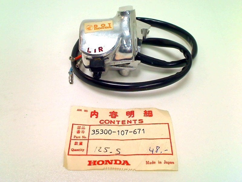 Honda Stuurschakelaar links CB 100 Super Sport 1970-1972, Motoren, Ophalen of Verzenden, Nieuw