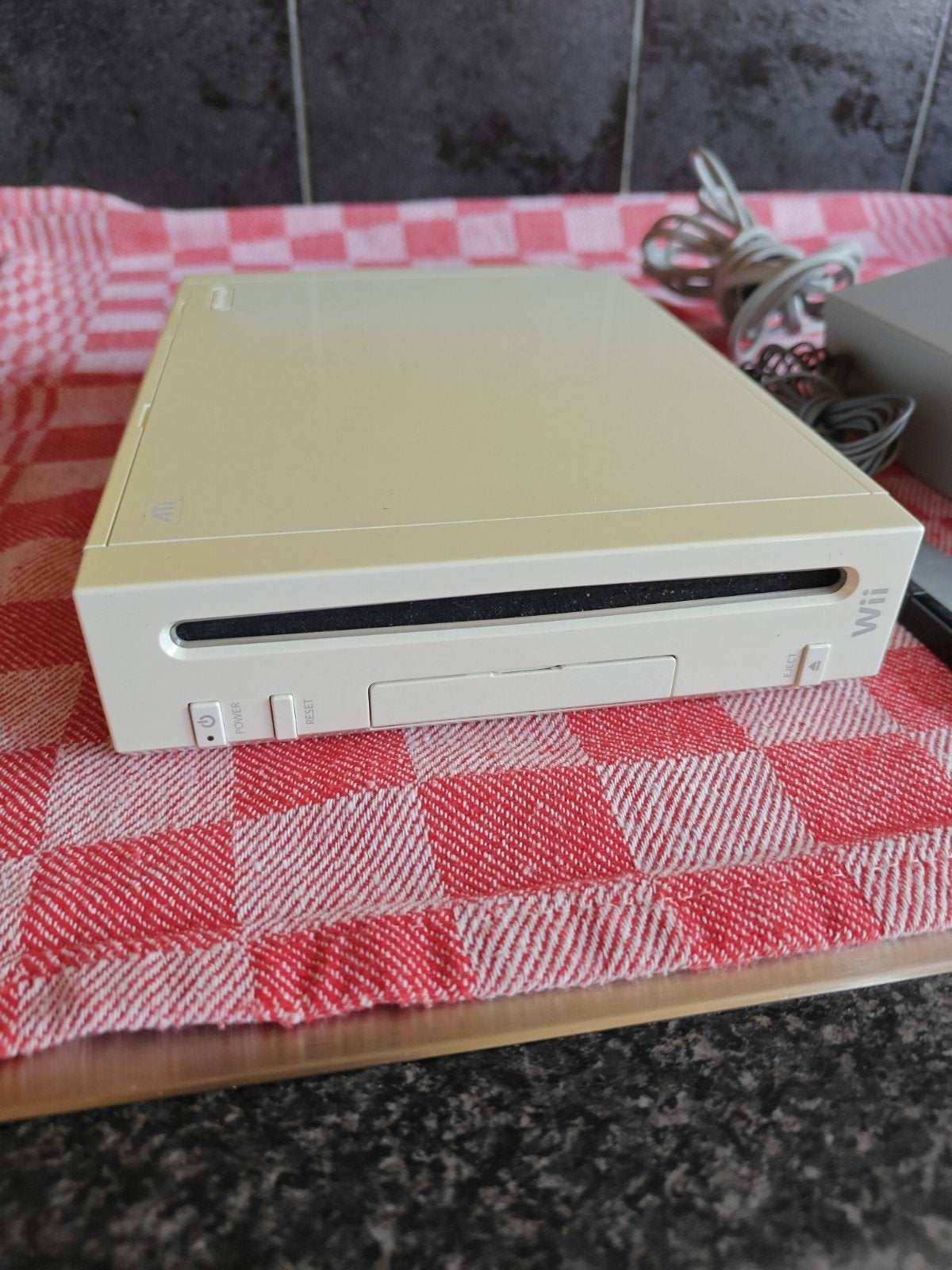 Wii, in goede staat, zonder controllers, Ophalen of Verzenden