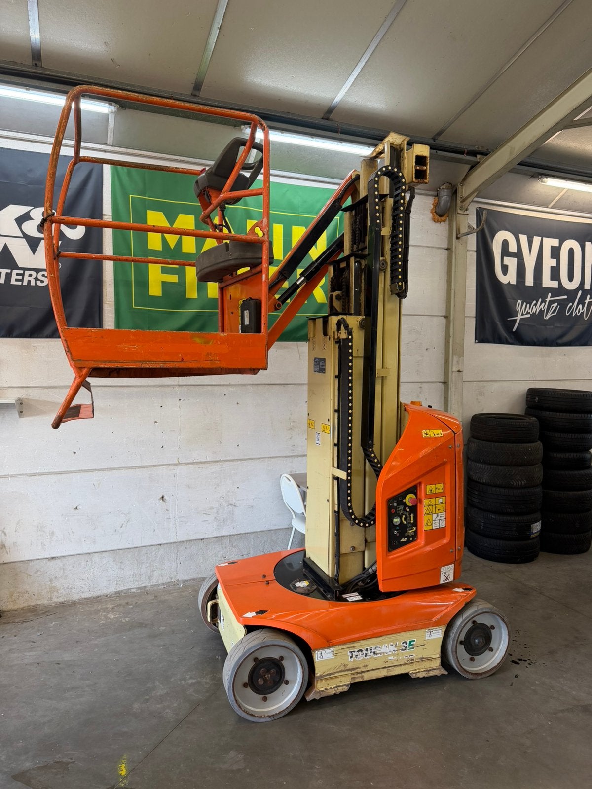JLG Toucan 8E hoogwerker – nieuwe batterijen, Ophalen