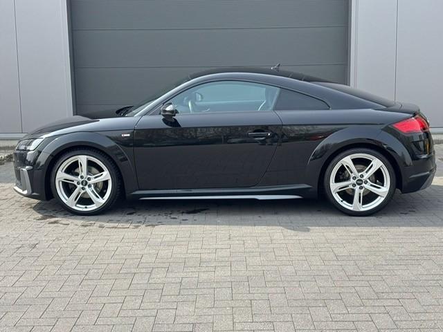 AUDI TT S-line benzine automaat, Auto's, 4 zetels, 4 cilinders, 1984 cc, Zwart