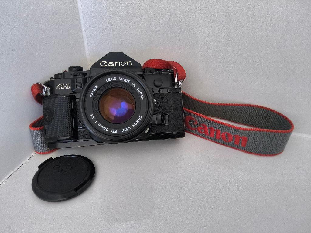 Canon A1 Camera met een Canon FD 50mm lens+ Canon draagriem, Ophalen of Verzenden, Gebruikt, Spiegelreflex, Canon