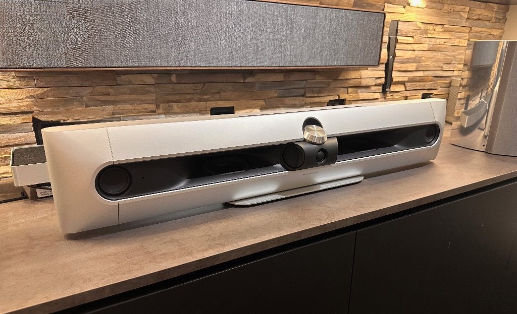 Bang & Olufsen Beosound Natural Dolby Atmos soundbar - B&O, Ophalen, Info@bang-olufsen.dk, Zo goed als nieuw, Bluetooth