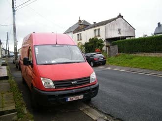 Je vends ma camionnette pour un prix dérisoire, Rouge, Achat, 3 places, Boîte manuelle