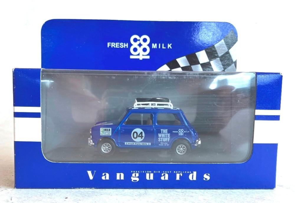 Mini Cooper #4 Fresh Milk Co-op Ltd Edition Vanguards., Hobby & Loisirs créatifs, Voitures miniatures | 1:43, Comme neuf, Voiture