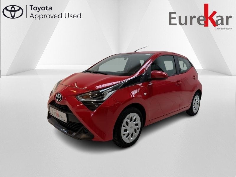 Toyota Aygo x-play II, Autos, Rouge, 998 cm³, Euro 6, Boîte manuelle
