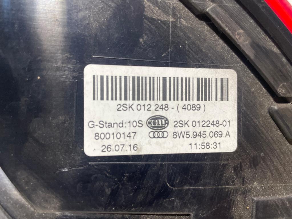 Linker achterlicht AUDI A4 8W5945069A, Ophalen, Gebruikt, Audi