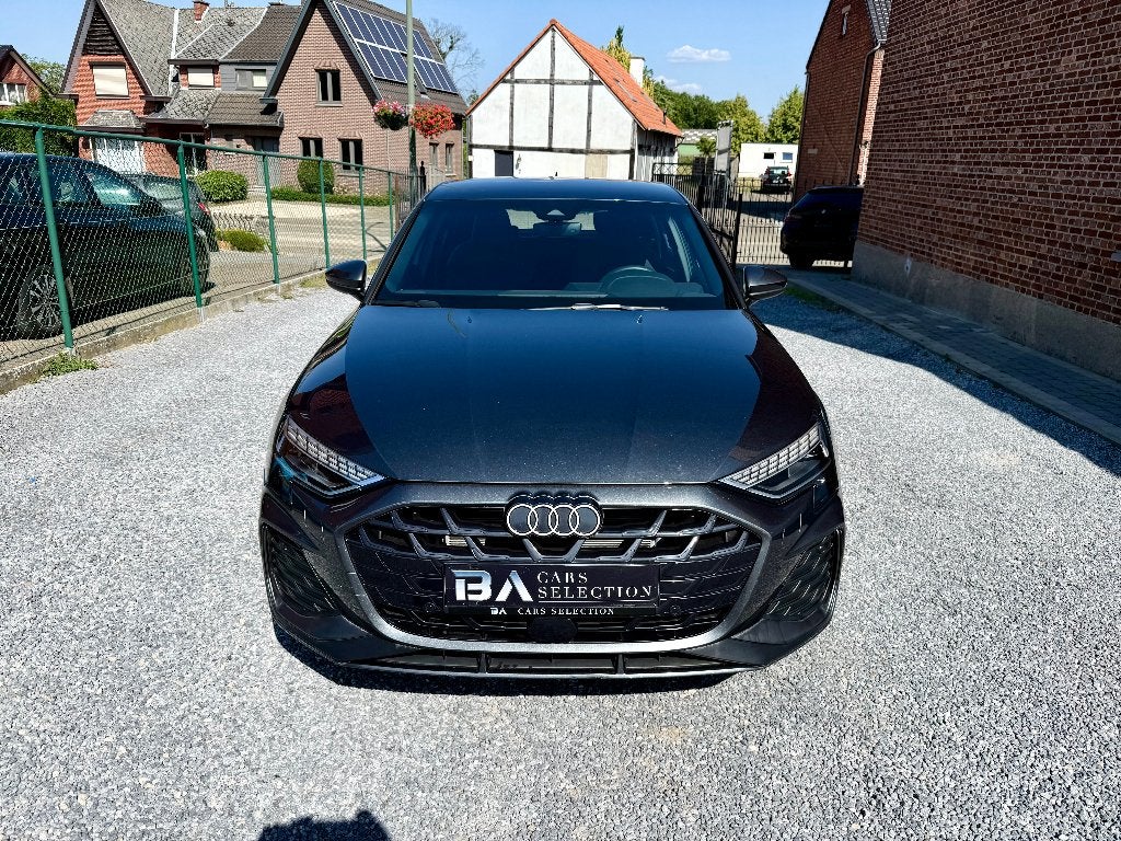 Audi A3 PHEV 40 TFSIe 3x S line S tronic | Matrix | Acc, Auto's, Audi, 2095 kg, 1498 cc, 4 cilinders, Leder en Stof