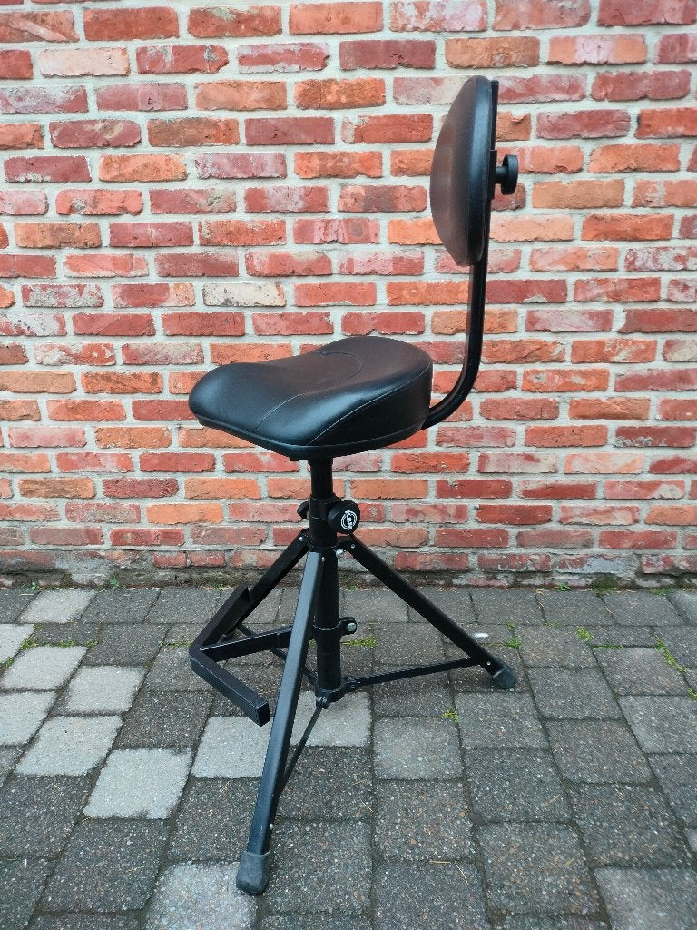 Konig& Meyer muziekantenkruk 14052 met rugsteun, Musique & Instruments, Musiques & Instruments Autre, Enlèvement, Utilisé