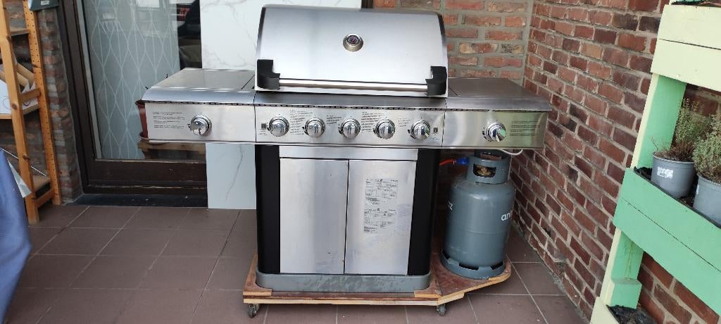 Barbecue à gaz, Enlèvement, Utilisé