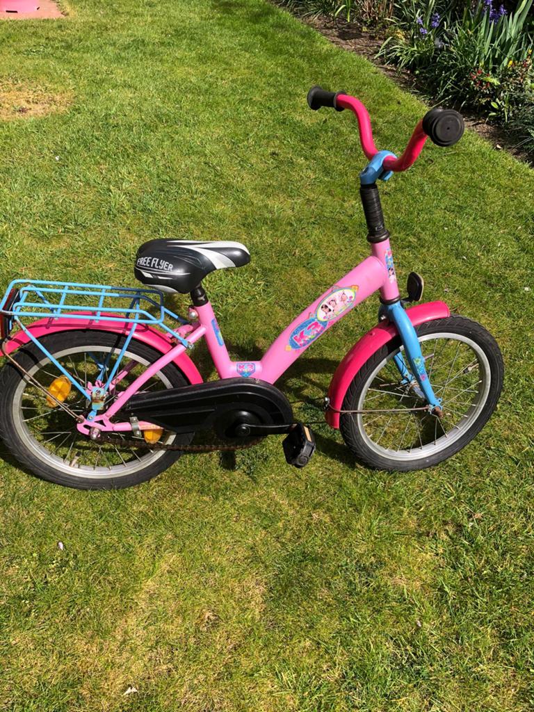 Roze meisjes fiets K3 16 inch, Fietsen en Brommers, Fietsen | Kinderfietsjes, Ophalen, Zo goed als nieuw, 16 tot 20 inch