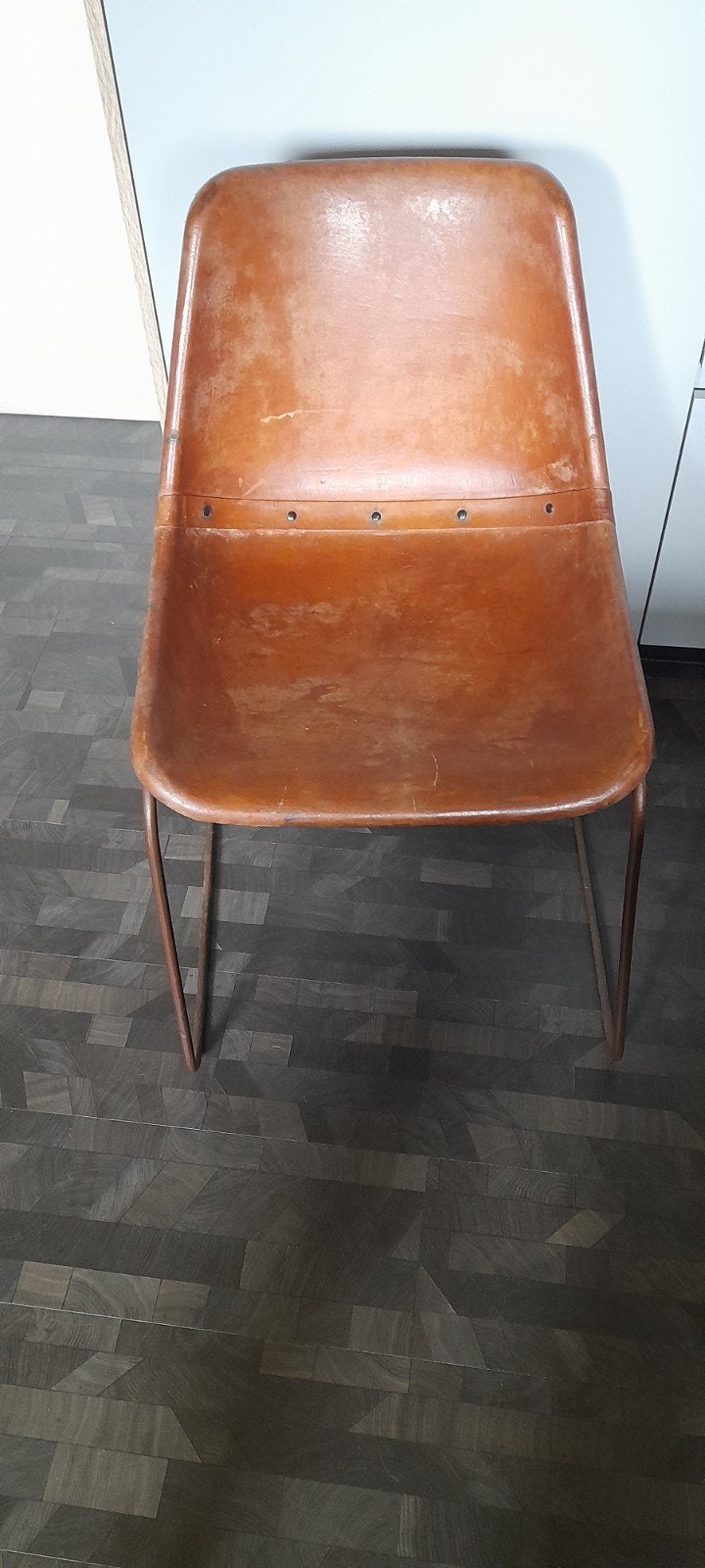 stoere leren stoelen met ijzeren poten, Huis en Inrichting, Ophalen