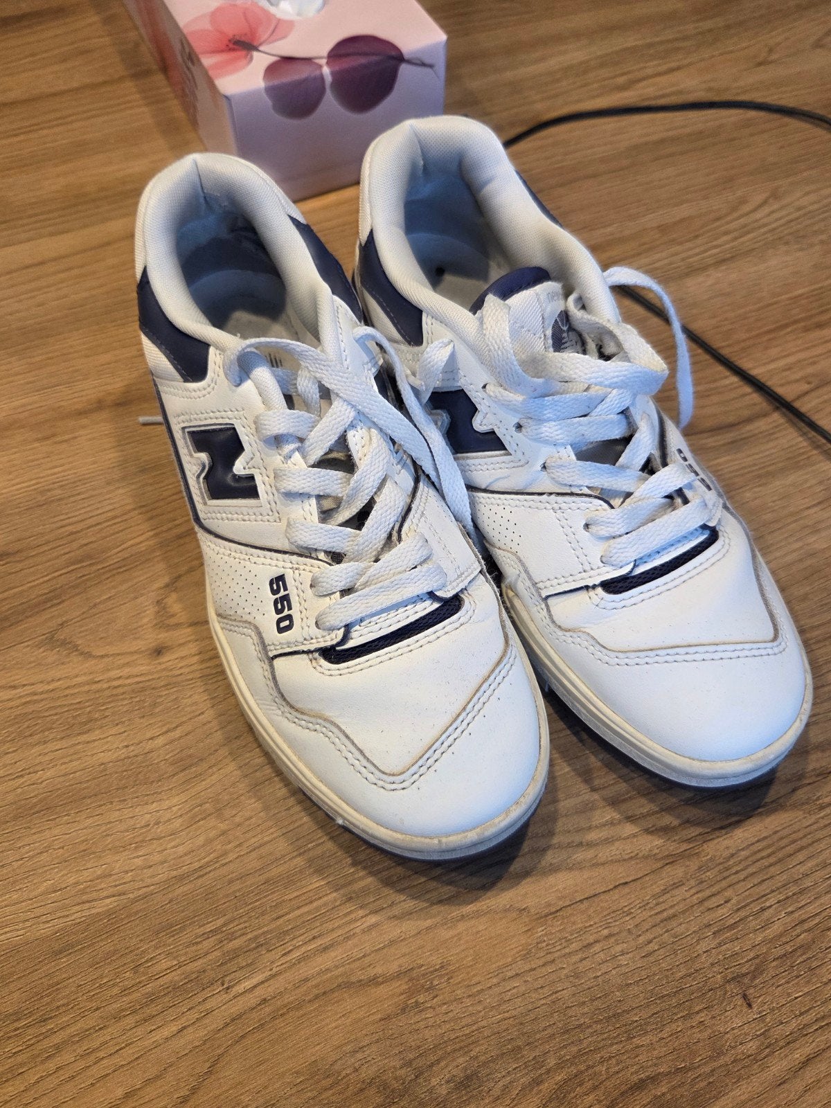 new balance 550 maat 37, Sport en Fitness, Tennis, Ophalen of Verzenden, Zo goed als nieuw