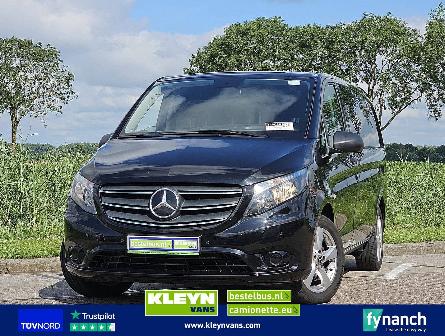 Mercedes-Benz VITO 116 L2 Dubbele Cabine!, Auto's, Bestelwagens en Lichte vracht, Zwart, Mercedes-Benz, Bedrijf, Te koop