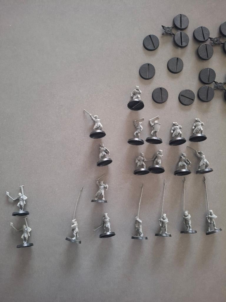 LOTR miniaturen helmsdeep evil, Hobby en Vrije tijd, Wargaming, Ophalen of Verzenden, Zo goed als nieuw, Lord of the Rings, Figuurtje(s)