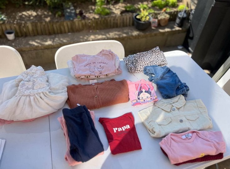 Lot vêtements bébé fille 18 mois – 19 pièces, Enlèvement, Utilisé, Taille 80