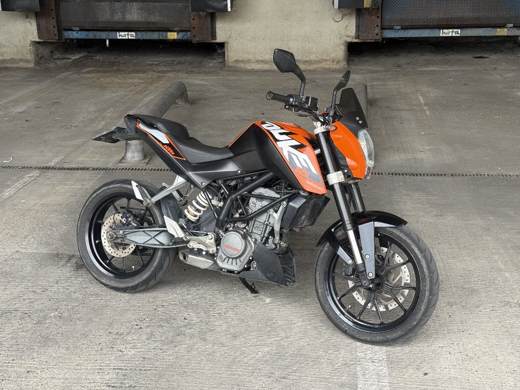 KTM Duke 125, Motoren, Gebruikt, Particulier, 125 cc, 11 kW of minder