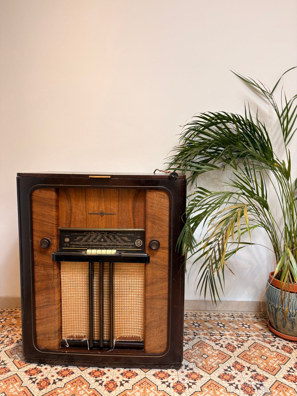 Prachtige Wegaphon S2 Vintage draaitafelradiokast, Audio, Tv en Foto, Platenspelers, Ophalen, Gebruikt, Platenspeler, Overige merken