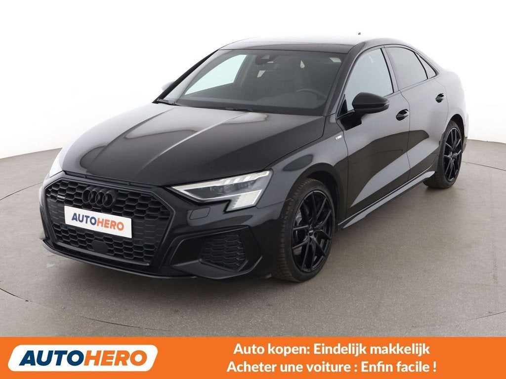 Audi A3 40 TFSI quattro S line (automatique), Autos, Audi, Achat, A3, 4x4, ABS, Régulateur de distance, Airbags, Air conditionné