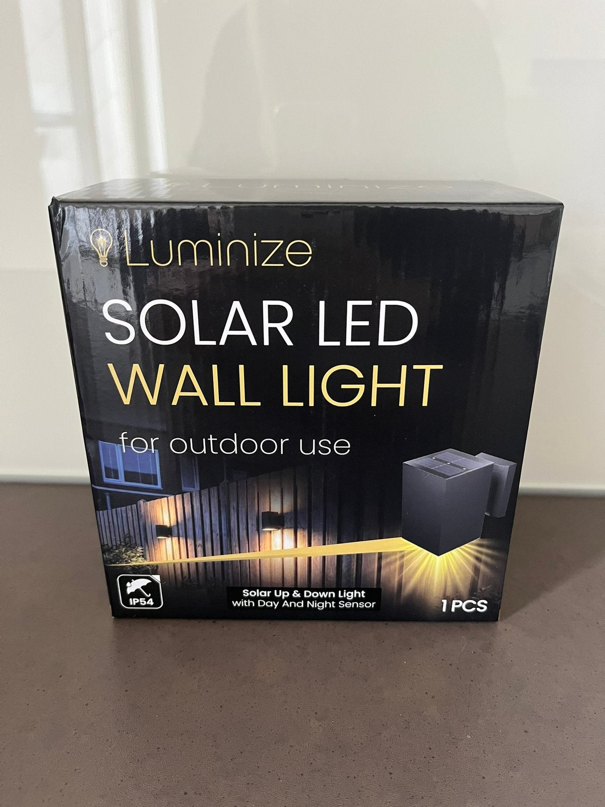 Draadloze solar wandlamp Luminize - 2700 K, Ophalen of Verzenden, Nieuw