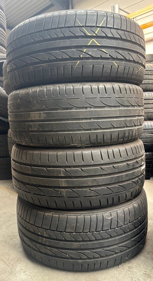 2154017 215/40/17 215/40R17 zomerbanden merk Bridgestone, Kleding | Dames, Jassen | Zomer, Ophalen