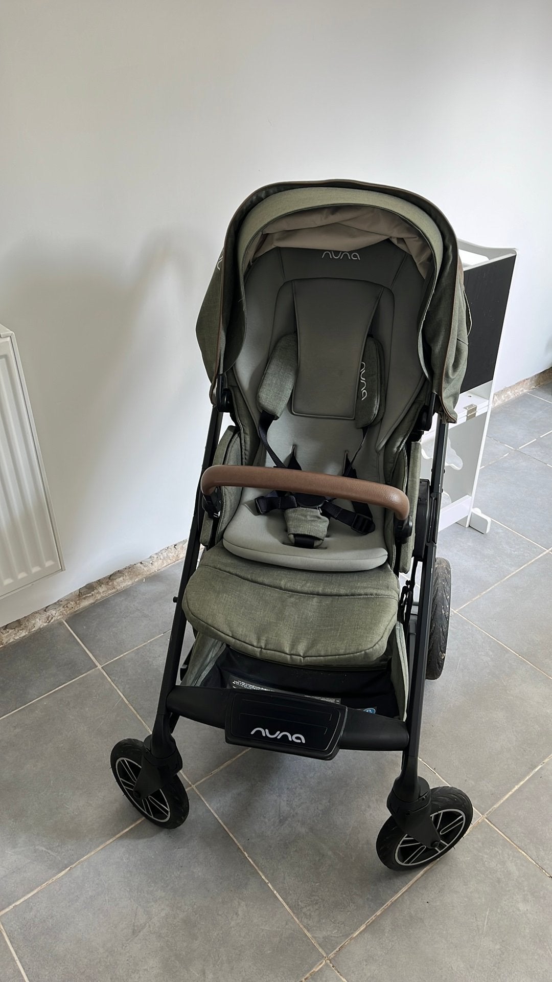 Nuna mixx next Pine green, Enlèvement, Comme neuf, Protection de pluie