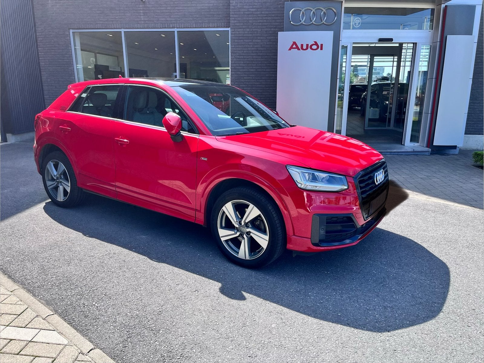 Audi Q2, 1.4TFSI - tangorood - 124000km, Autos, Achat, Q2, Boîte manuelle, Entretenue par le concessionnaire