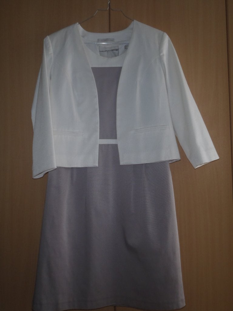 robe taille 38 avec sa petite veste, Vêtements | Femmes, Enlèvement ou Envoi, Comme neuf, Taille 38/40 (M), Autres couleurs