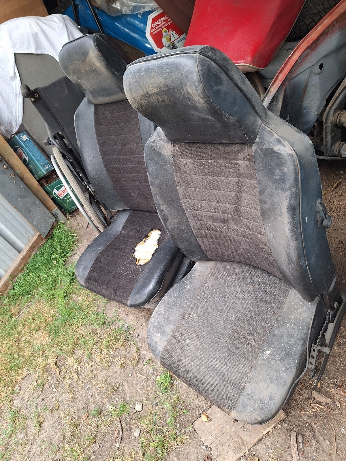 chaises Beetle, Enlèvement ou Envoi