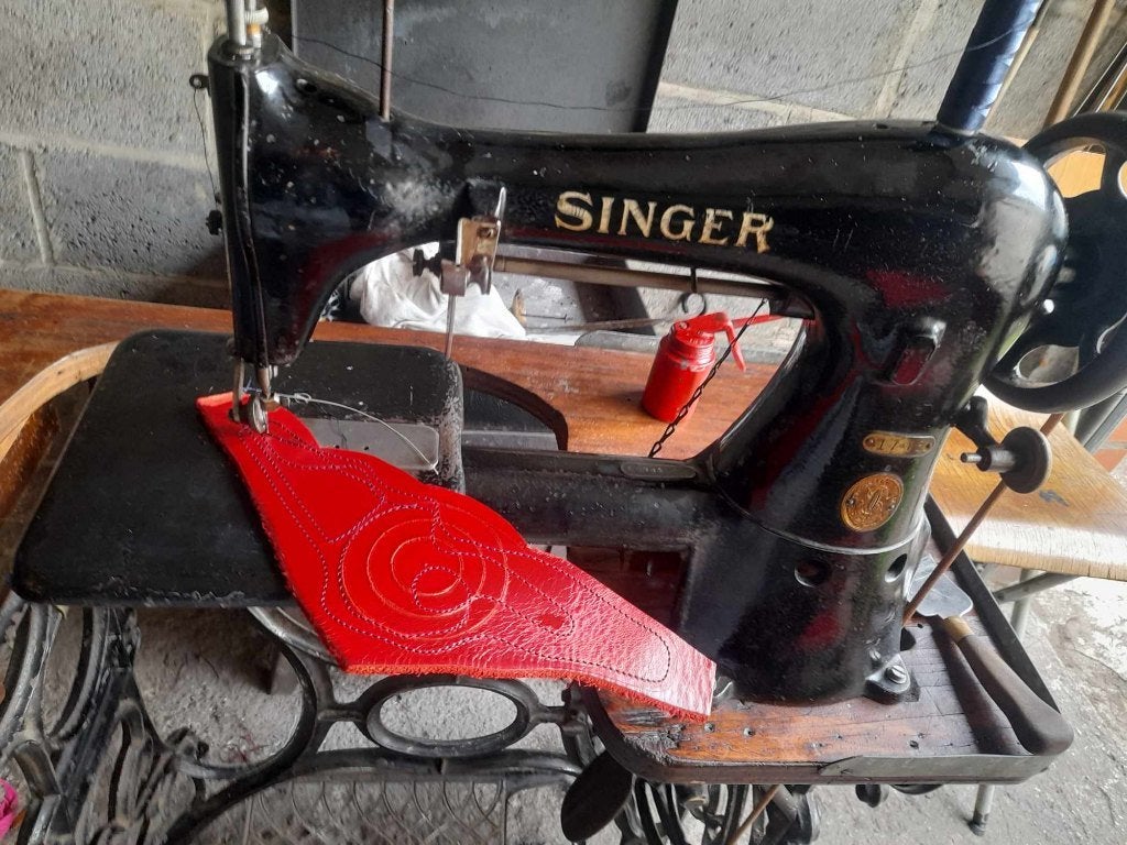 Machine à coudre cuir, Enlèvement, Utilisé, Machine à coudre, Singer