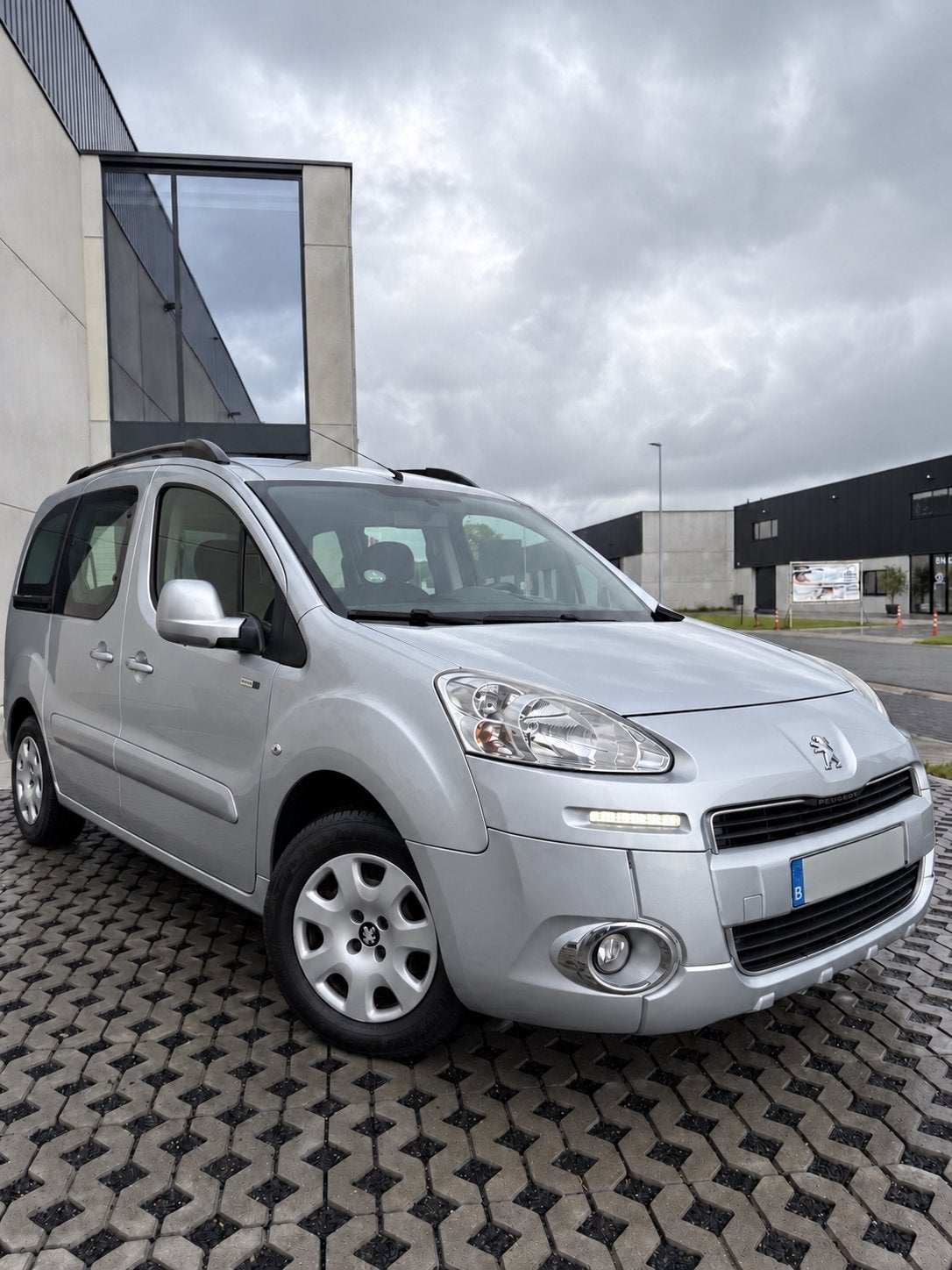 Peugeot Partner Tepee 1.6 HDi Style — 5 places, Achat, 135 g/km, Entreprise, Boîte manuelle