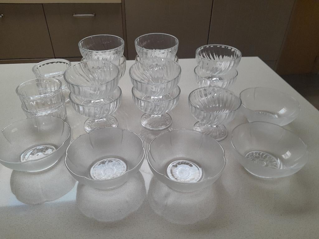 Keukenlotjes servies, borden, amuze+voor/nagerechtkommetjes, Huis en Inrichting, Keuken | Servies, Ophalen, Zo goed als nieuw