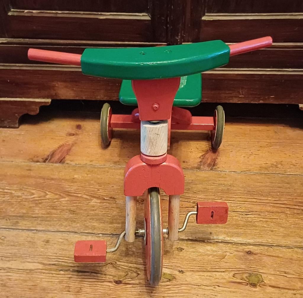 Tricycle en bois, Enlèvement, Comme neuf