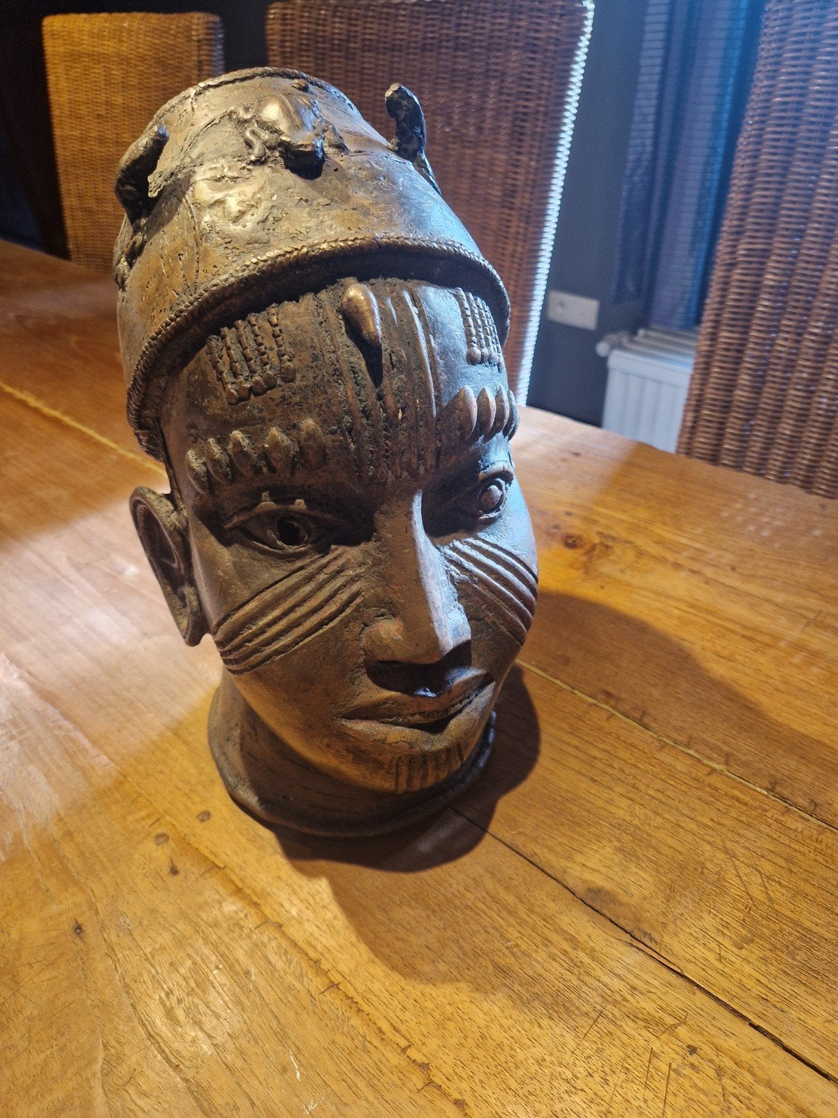 Afrikaans brons, Enlèvement