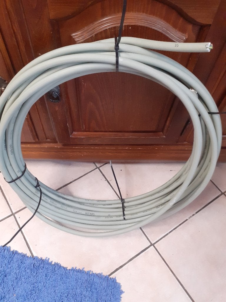 XGB 3G10-kabel, stevig, Doe-het-zelf en Bouw, Ophalen, Nieuw