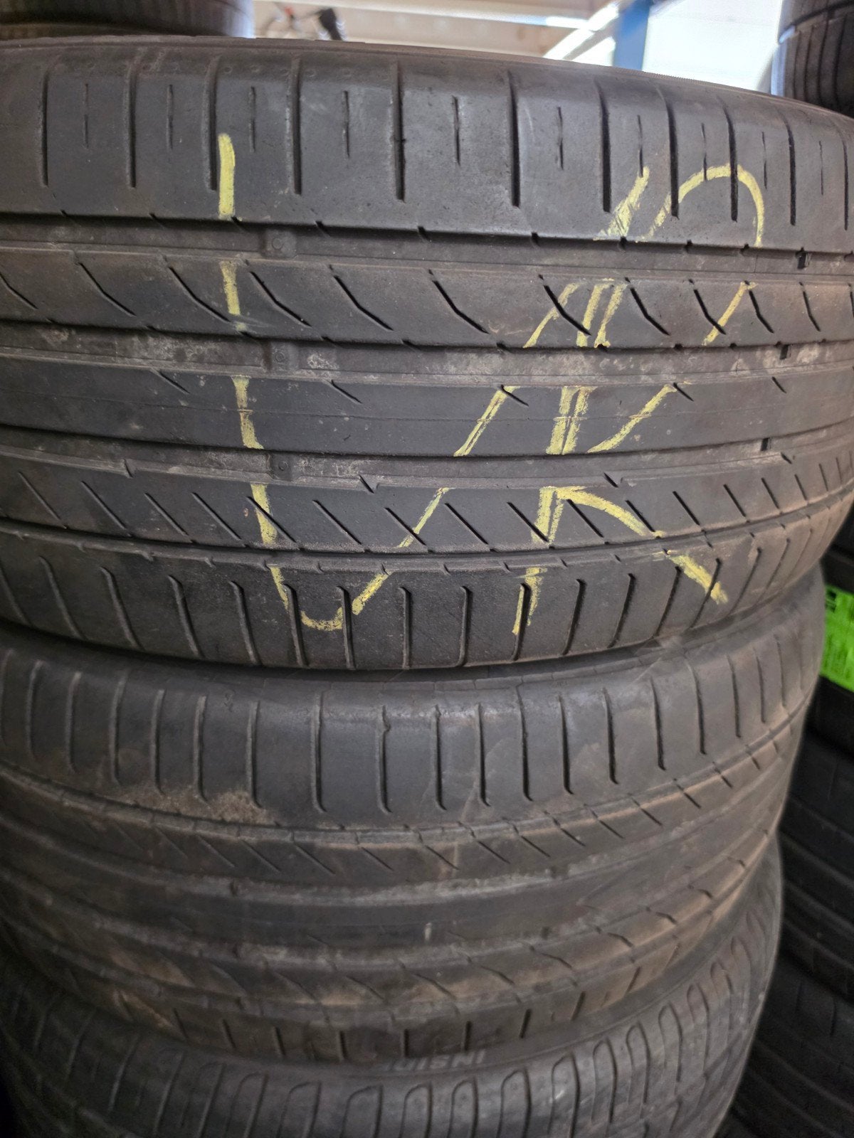 235/45 r18 continental 40€ per stuk met montage, Ophalen of Verzenden
