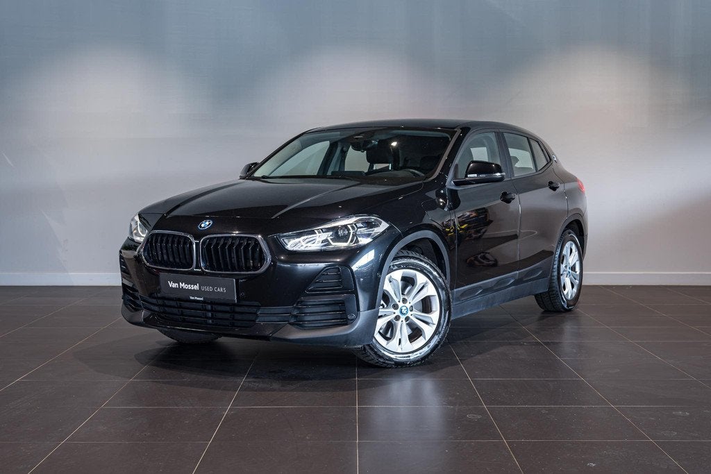BMW X2 xDrive25e 162kW, Auto's, BMW, Bedrijf, Te koop, X2, 4x4, ABS, Achteruitrijcamera, Airbags, Bluetooth, Boordcomputer, Centrale vergrendeling