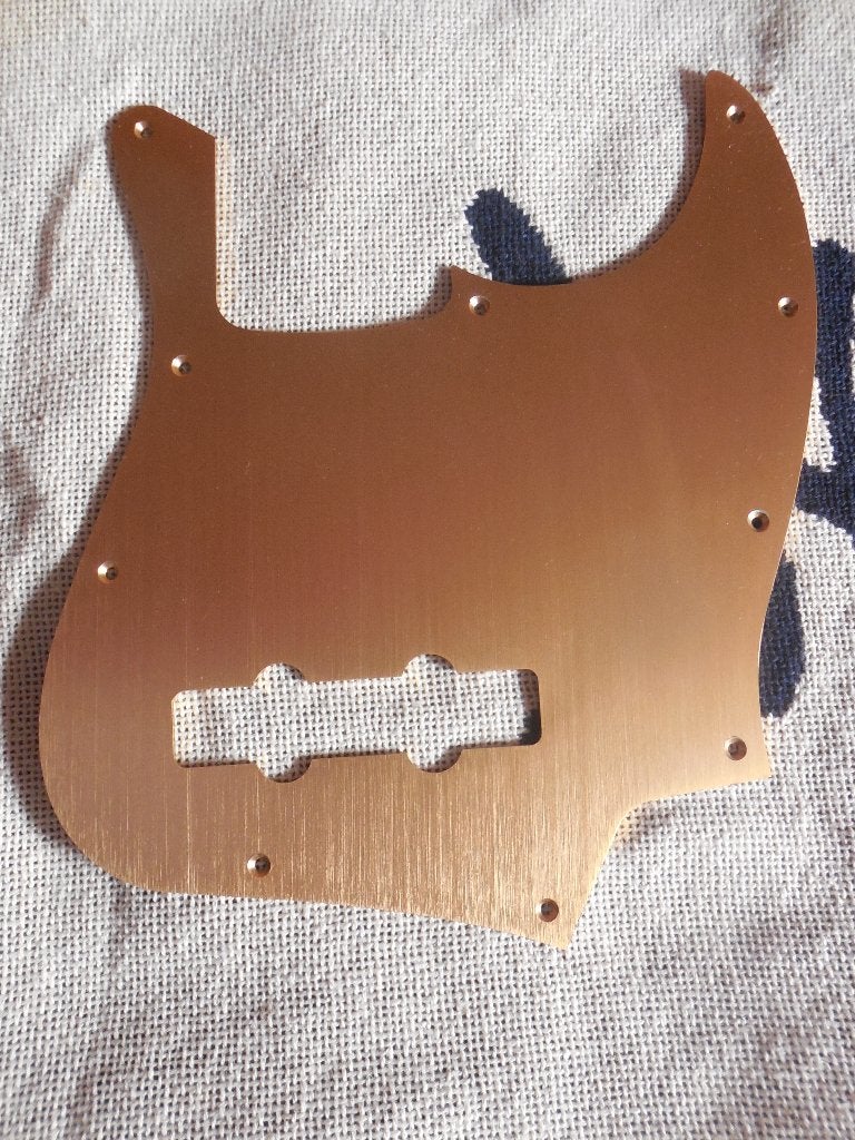 Pickguard Jazzbass anodisé gold - cotes standard, Enlèvement ou Envoi, Utilisé, Guitare basse électrique
