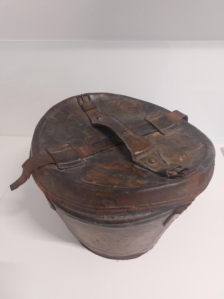 antieke lederen hoedendoos, Antiek en Kunst, Ophalen
