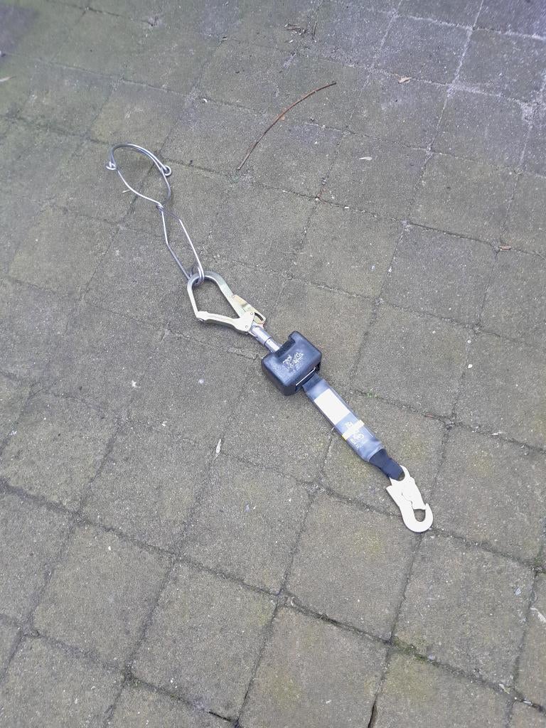 Protection contre les chutes, Enlèvement ou Envoi, Utilisé