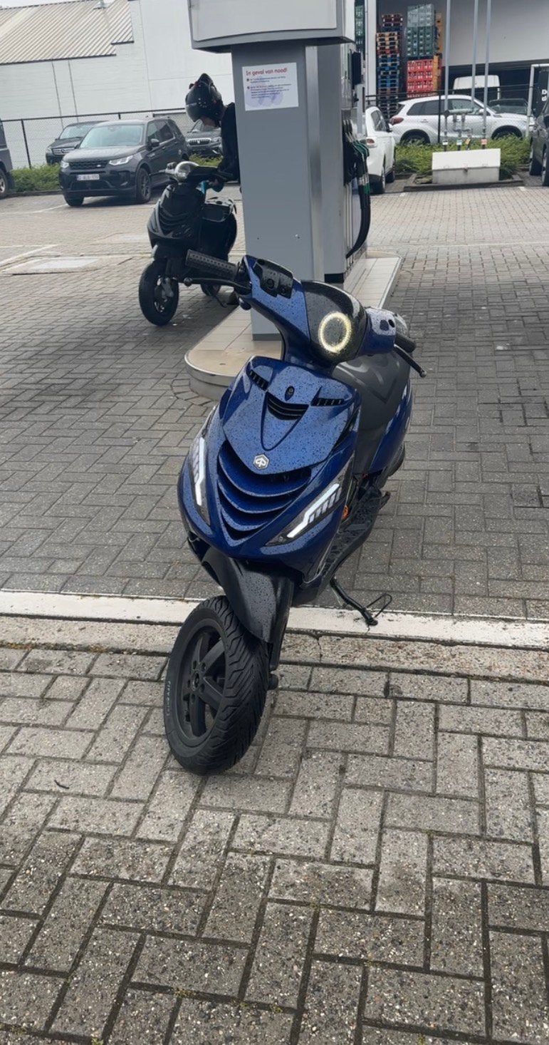 Zip 125, Enlèvement, Comme neuf, Zip