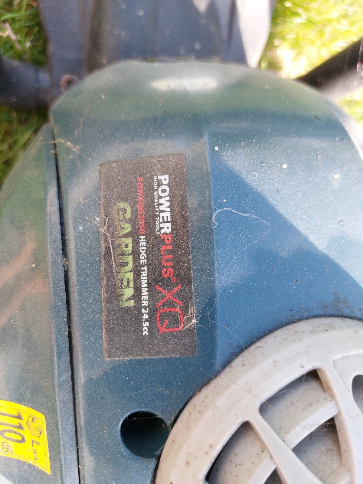 gemotoriseerde haagschaar, Tuin en Terras, Ophalen, Gebruikt, Benzine, PowerPlus XQ