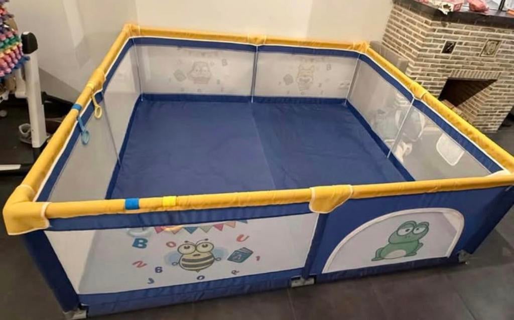 Xxl grondbox 200*180, Kinderen en Baby's, Babyparken, Ophalen, Zo goed als nieuw