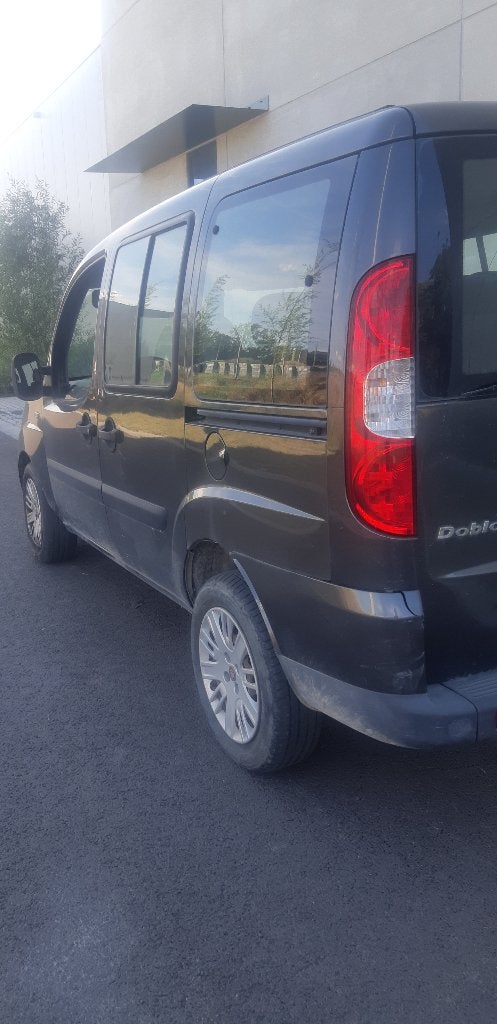 Fiat Doblo 7 PLACES ! ! ! DIESEL 1300 2009, Autos, Fiat, Achat, Doblo, Diesel, Particulier