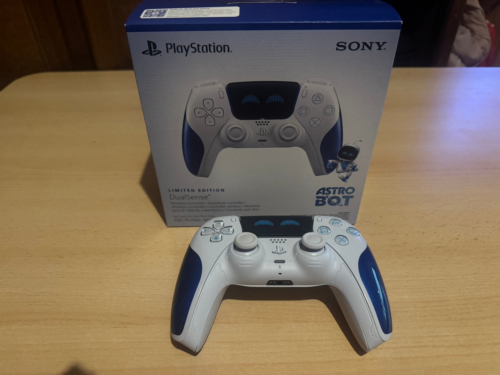 PS5 Controller Astro Bot limited edition, Consoles de jeu & Jeux vidéo, Consoles de jeu | Sony PlayStation 5, Enlèvement, Comme neuf