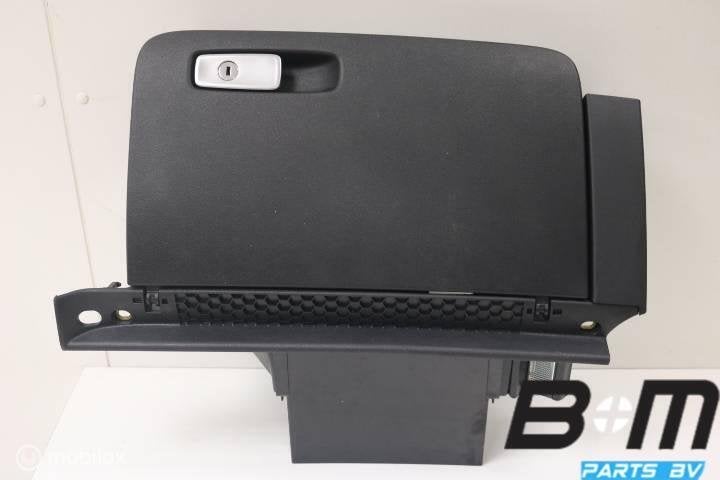 Dashboard kastje Audi A1 Quattro, Utilisé
