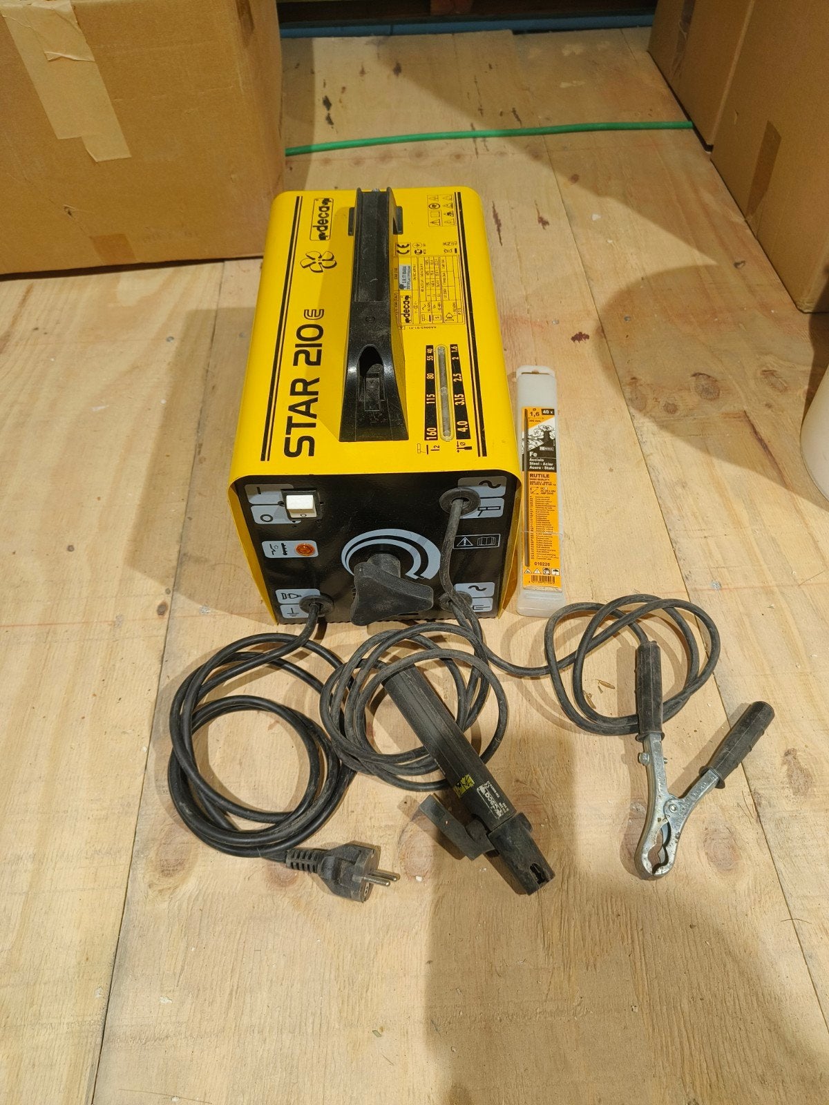 Deca Star 210E Elektrode Lasapparaat, Enlèvement, Comme neuf, Moins de 150 ampères, Électrodes