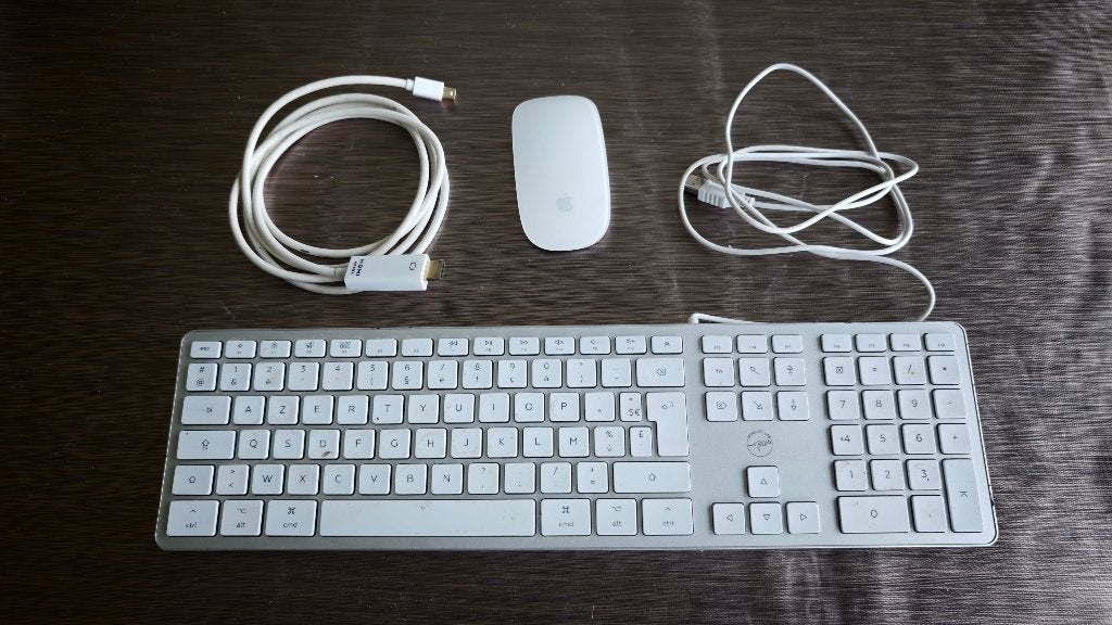 Apple muis + Apple Toetsenbord, Computers en Software, Ophalen, Gebruikt, Toetsenbord en muis-set, Azerty