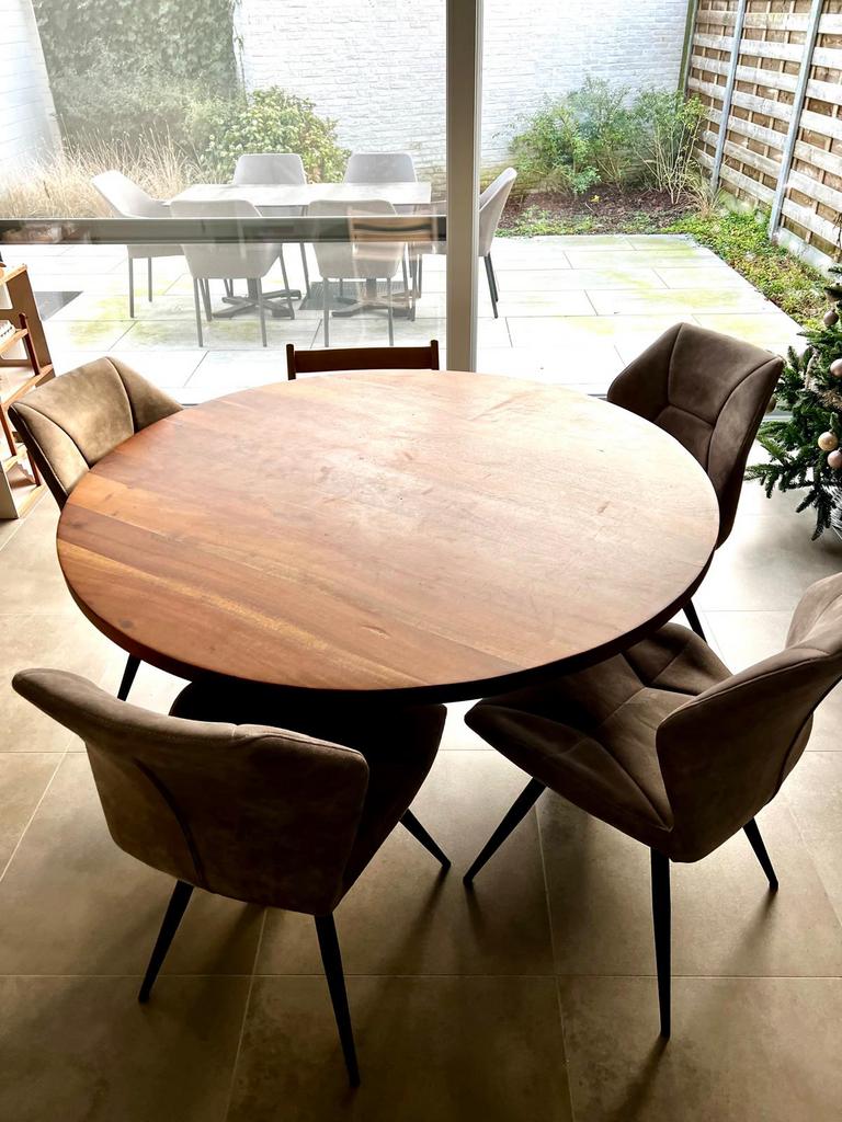 Tafel 6 personen - 135cm - acacia, Huis en Inrichting, Tafels | Eettafels, Gebruikt, Rond, Vijf personen of meer, Ophalen