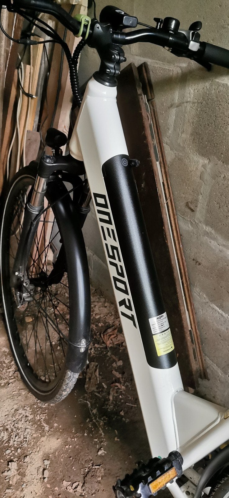 Vélo électrique Onesport, vieux de quelques mois, +- 400 km, Enlèvement, Comme neuf, 50 km par batterie ou plus, Autres marques